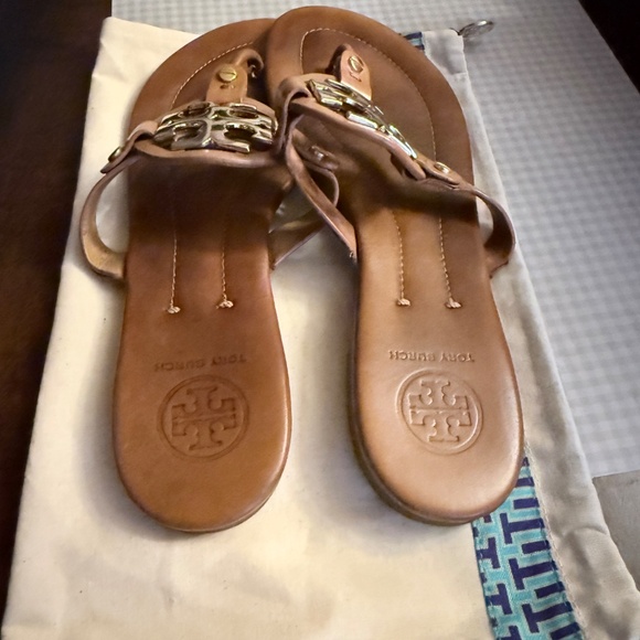 Tory Burch Metal Miller Tan/Gold Sandals Size 8.5 - Picture 7 of 10